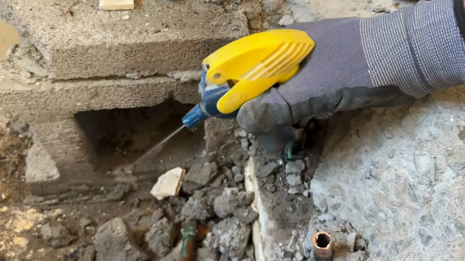 Leak detection tool, water meter, or exposed hidden pipe for Checking a Parker water meter for a hidden leak